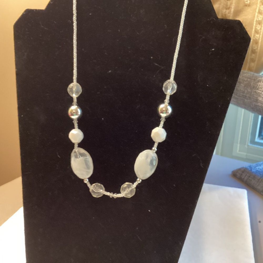 Silvertone and Clearand White Beaded Necklace